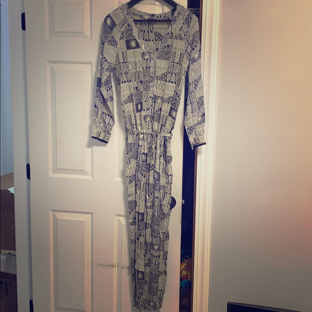 Long sleeve pattern jumper